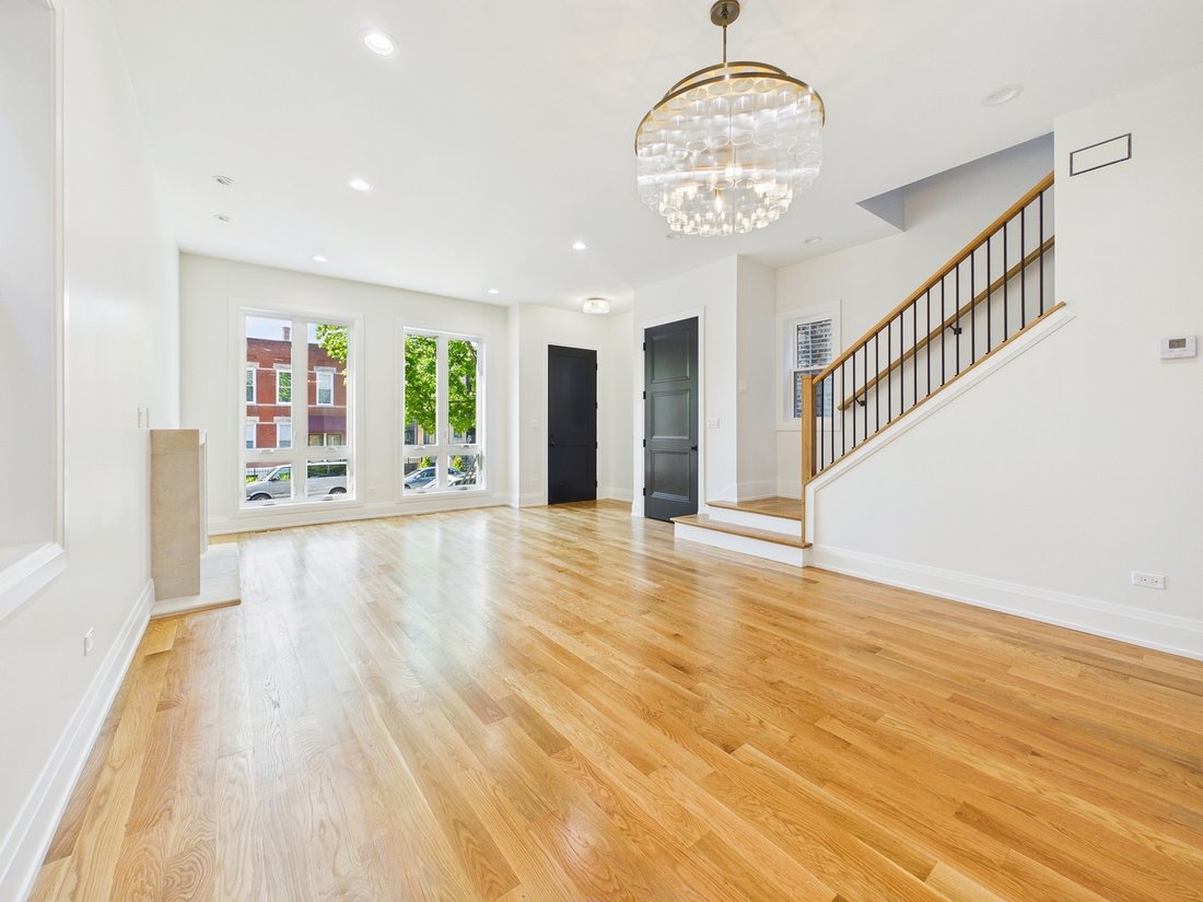 House in Chicago, Illinois, United States 3 - 18403474
