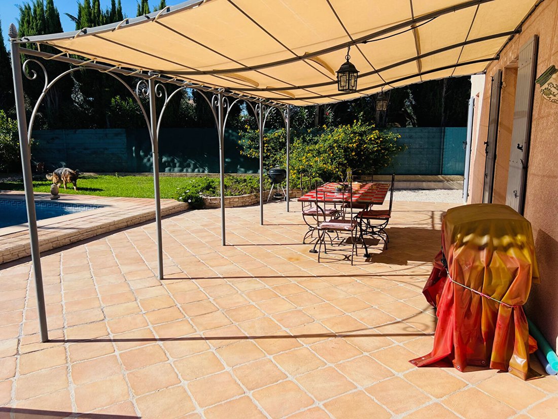 Villa in Zone d'Activité, Istres, France 1 - 18405664