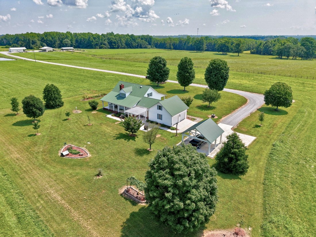 House in Fayetteville, Tennessee, United States 4 - 18403282