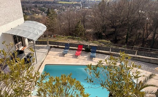 Villa in Bras-d'Asse, Provence-Alpes-Côte d'Azur, France 1