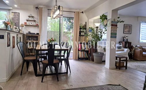Appartement à Suresnes, Île-de-France, France 1