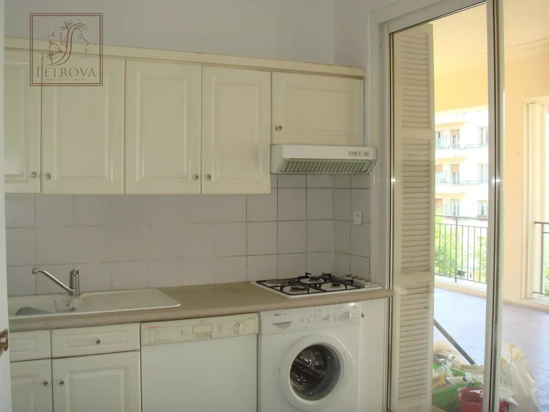Apartment in Liberation, Nice, France 4 - 18405031