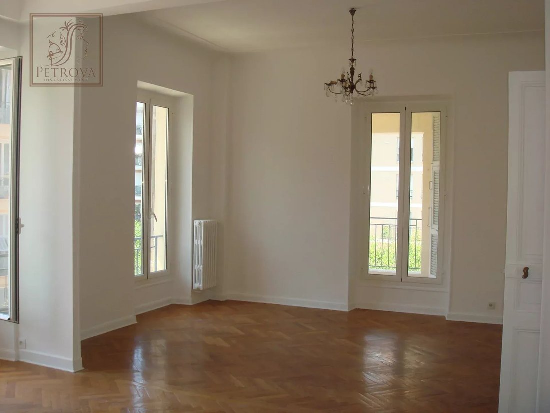 Apartment in Liberation, Nice, France 3 - 18405031