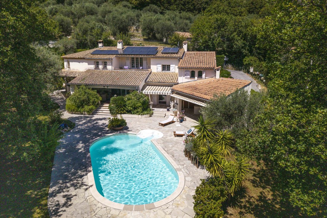 Villa in Le Broc, Provence-Alpes-Côte d'Azur, France 1 - 18404600