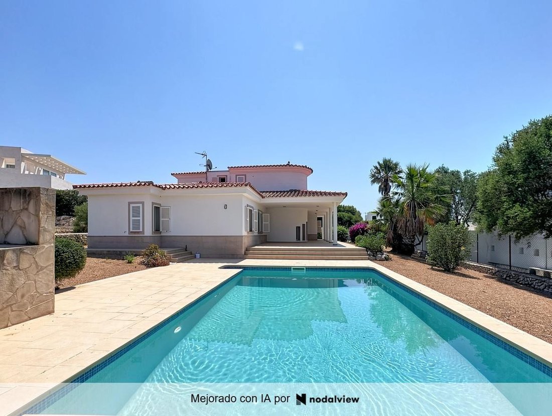 Villa in Sant Lluis, Balearic Islands, Spain 2 - 18403097
