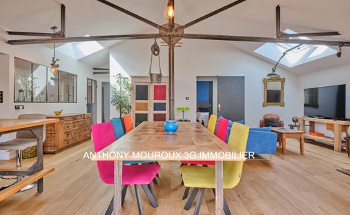 House in Baudières, Bourg-en-Bresse, France 1