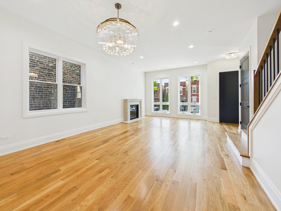 House in Chicago, Illinois, United States 2 - 18403474