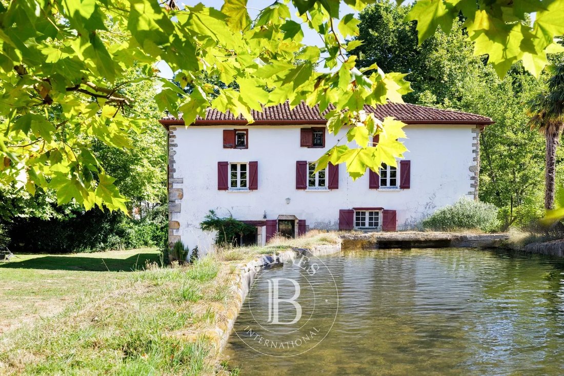 House in Saint-Pée-sur-Nivelle, Nouvelle-Aquitaine, France 2 - 18405171