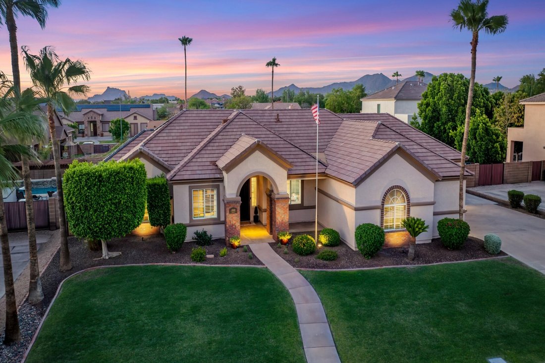 House in Mesa, Arizona, United States 5 - 18374614