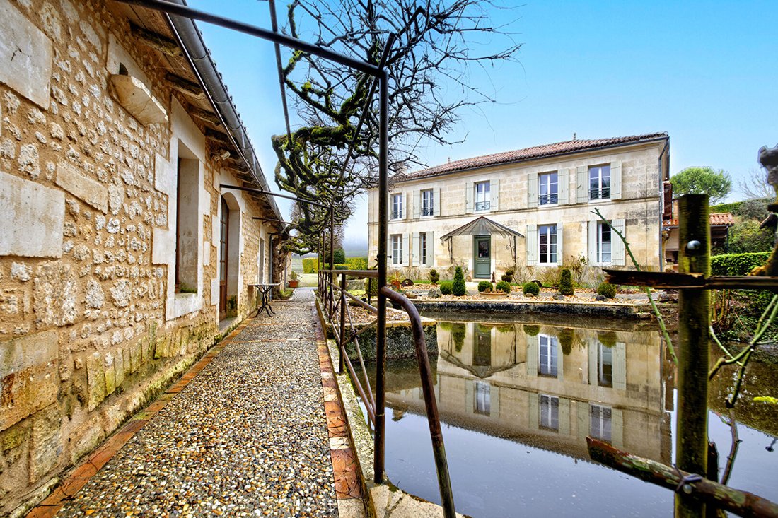 Saint-Maigrin, Nouvelle-Aquitaine, France 1 - 18405391