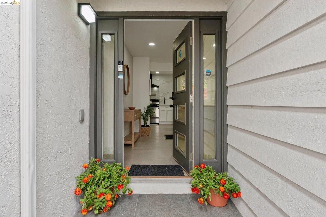House in Oakland, California, United States 3 - 18404310