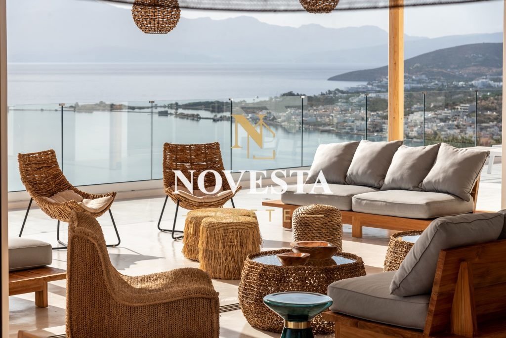 Villa in Community of Elounta, Agios Nikolaos Municipal Unit, Greece 2 - 18403614