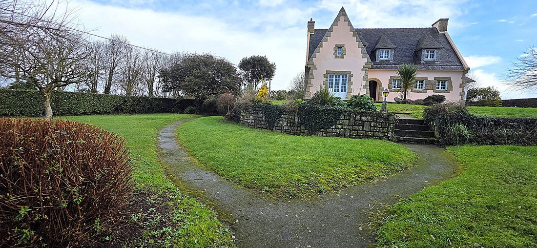 Villa in Plonevez-Porzay, Brittany, France 4 - 18405847