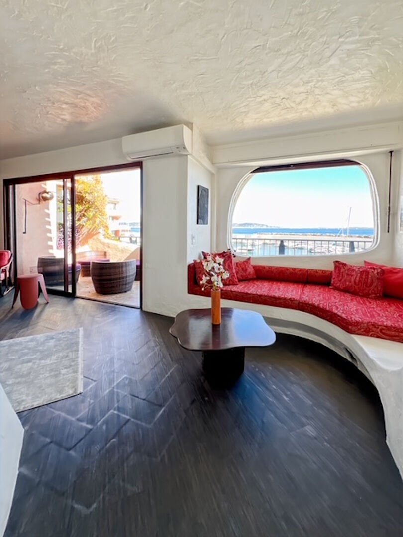 Apartment in Théoule-sur-Mer, Provence-Alpes-Côte d'Azur, France 2 - 18406012