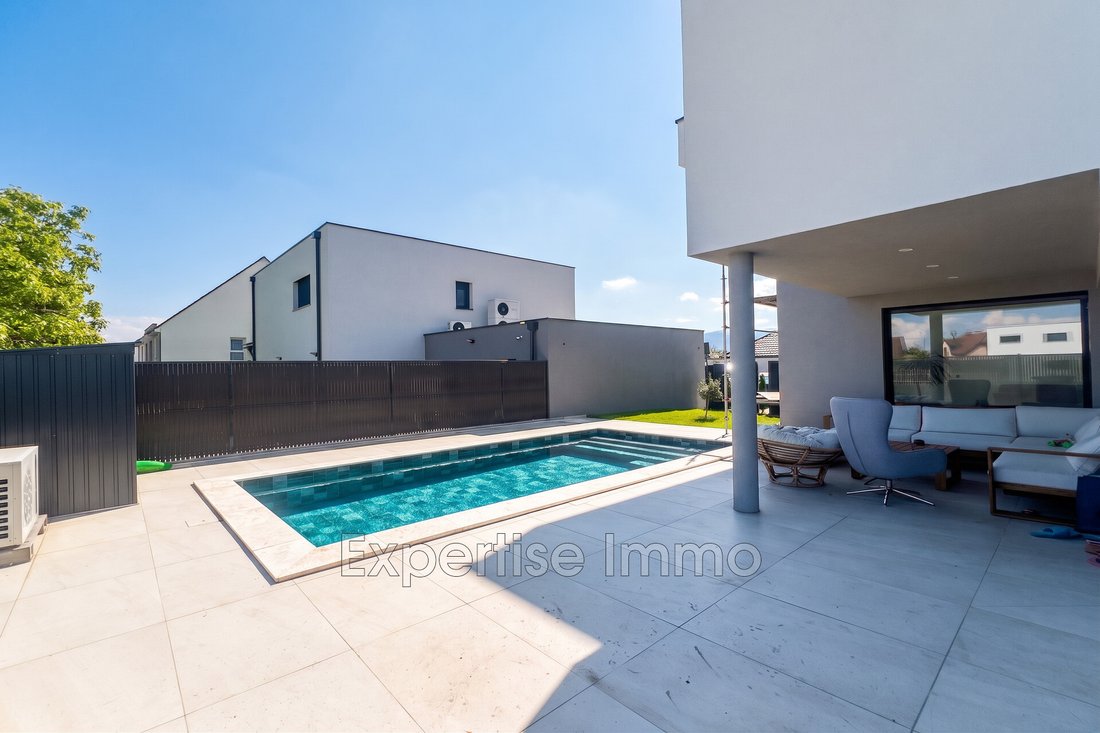 Villa in Issenheim, Grand Est, France 2 - 18325028
