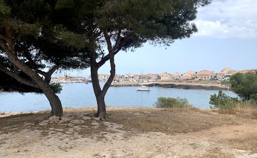 Villa in Côte Bleue, Martigues, France 1