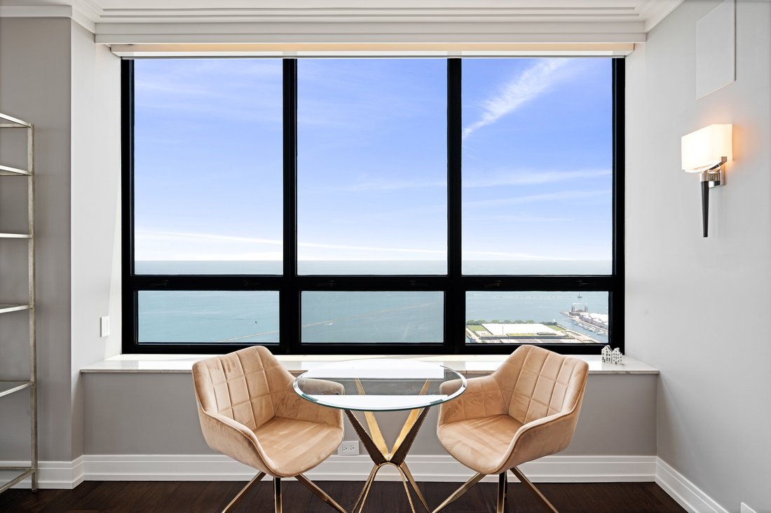 Condo in Chicago, Illinois, United States 5 - 18403461