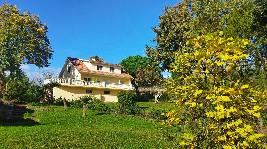 Villa in Seyches, Nouvelle-Aquitaine, France 1 - 18405632