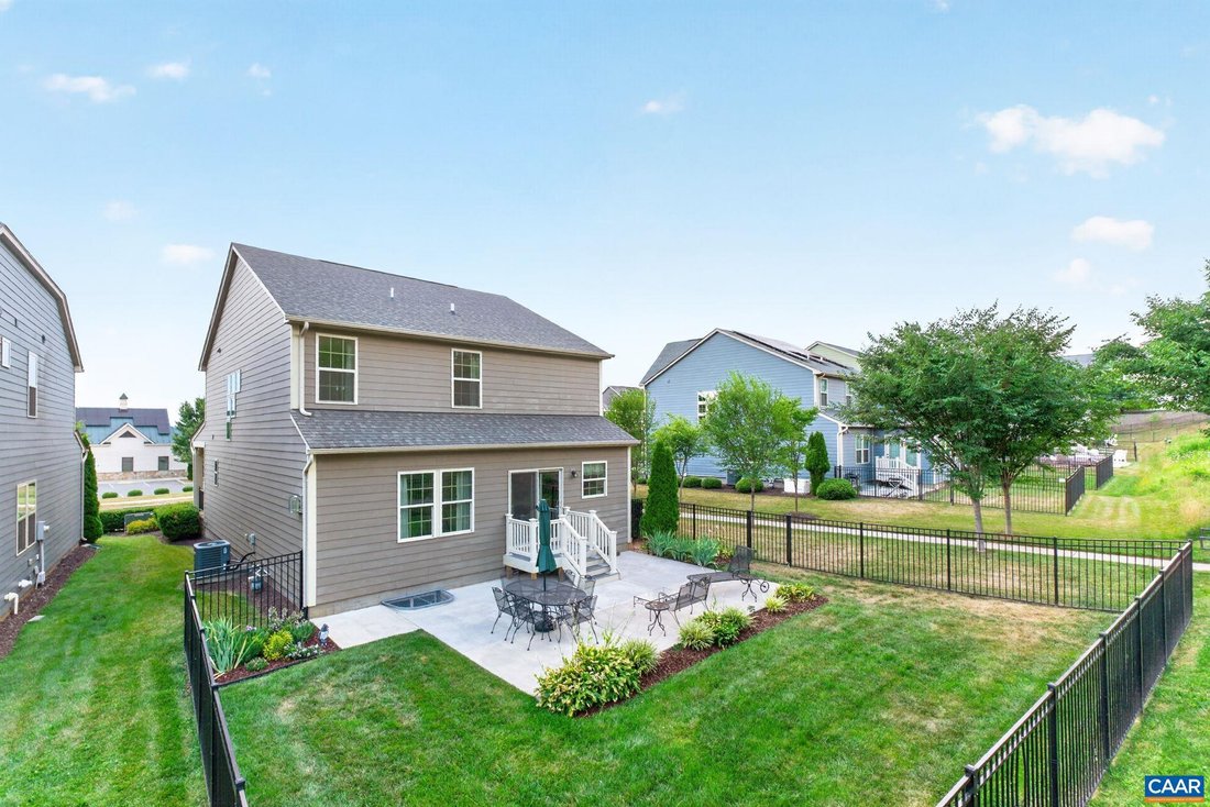 House in Charlottesville, Virginia, United States 3 - 18407069