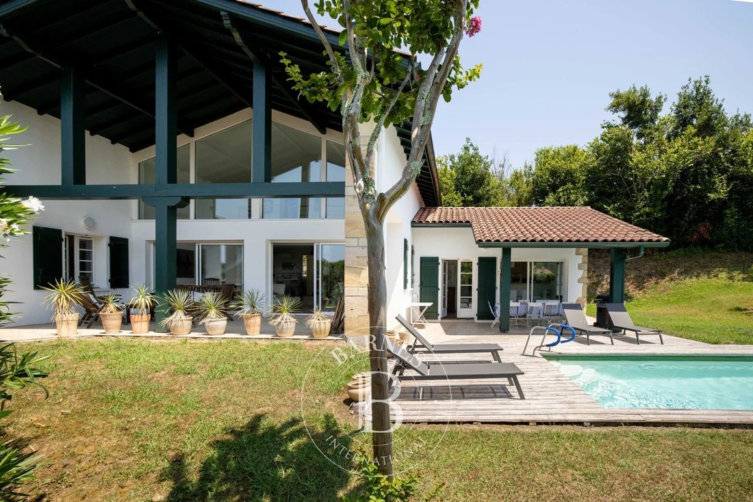 House in Ascain, Nouvelle-Aquitaine, France 2 - 18405174