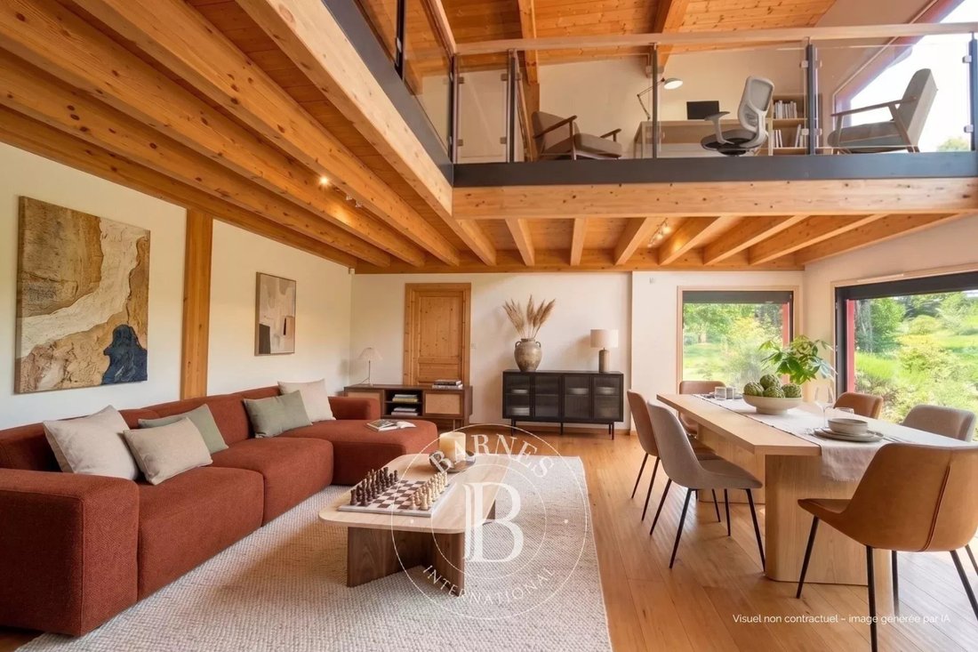House in Evian-les-Bains, Auvergne-Rhône-Alpes, France 2 - 16984011