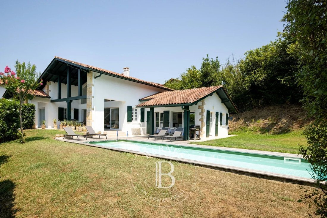 House in Ascain, Nouvelle-Aquitaine, France 1 - 18405174