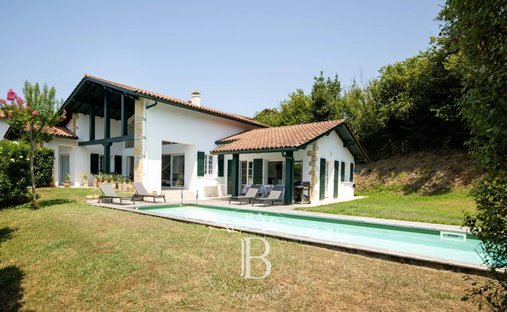 Casa a Ascain, Nuova Aquitania, Francia 1