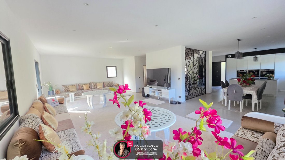 Villa in Chambery, Auvergne-Rhône-Alpes, France 2 - 18405816