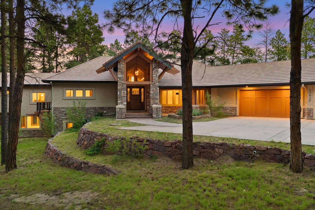 House in Colorado Springs, Colorado, United States 5 - 18404420