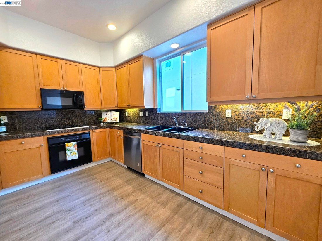 Condominio a Milpitas, California, Stati Uniti 4 - 18402910