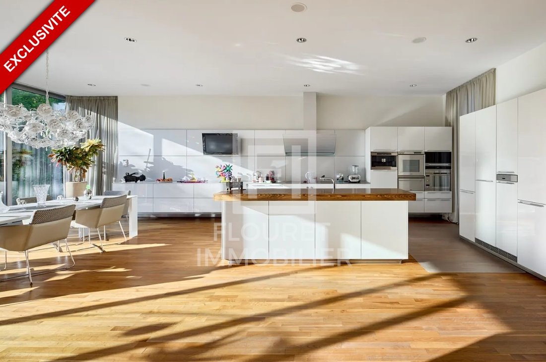 Villa in Bonnelles, Ile-de-France, France 3 - 18405503