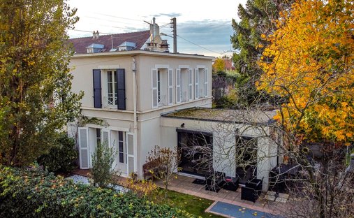 Villa in Chatou, Ile-de-France, France 1