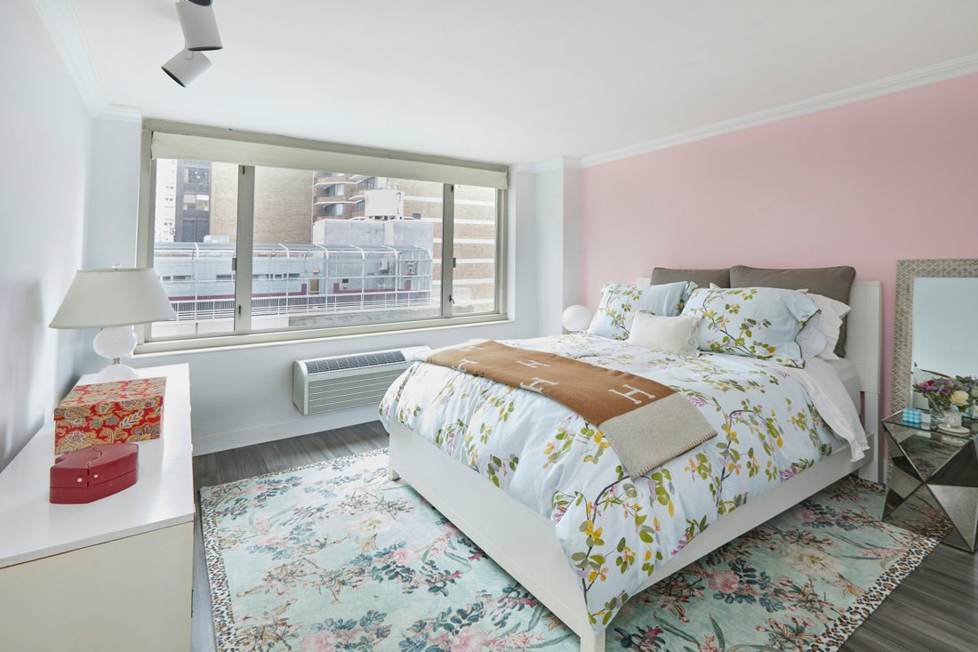 Co Op in New York, New York, United States 4 - 18392083