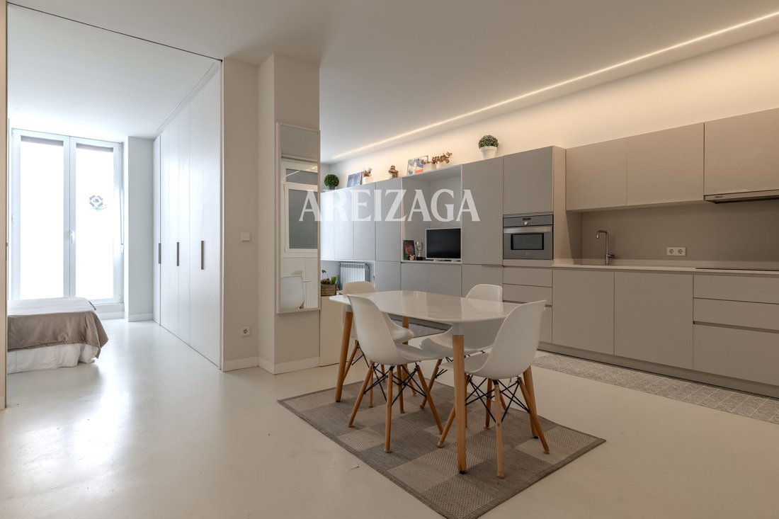 Apartment in Centro, Donostia-San Sebastian, Spain 3 - 18402868