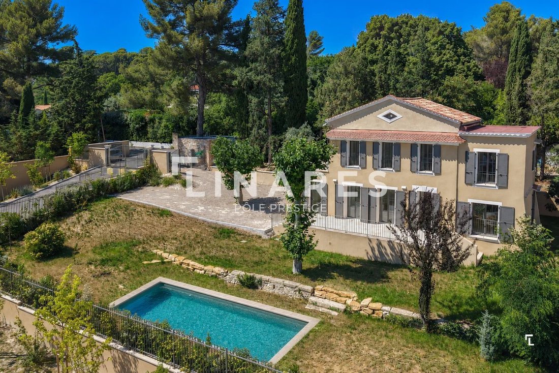 Casa a Mazenod-Bellevue-Saint Donat-Banon, Aix-en-Provence, Francia 1 - 18370039