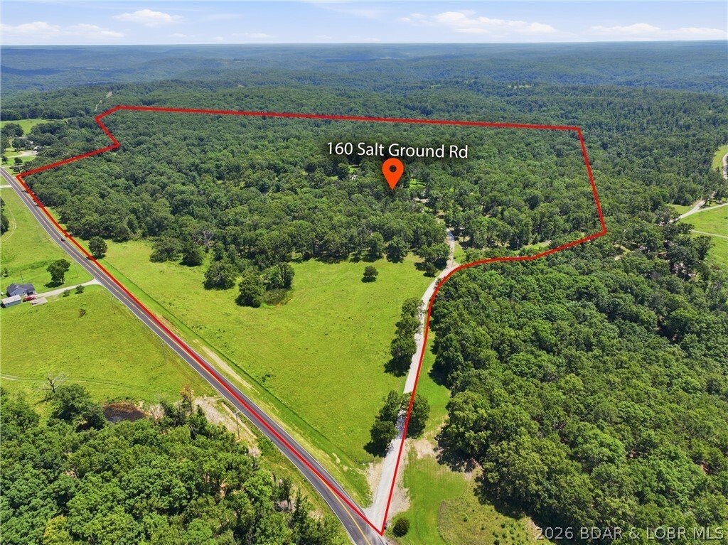 House in Macks Creek, Missouri, United States 1 - 18406726