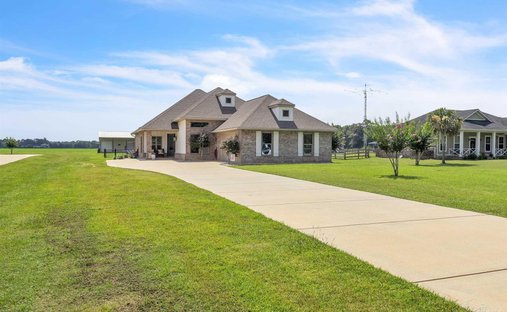 House in Pace, Florida, United States 1