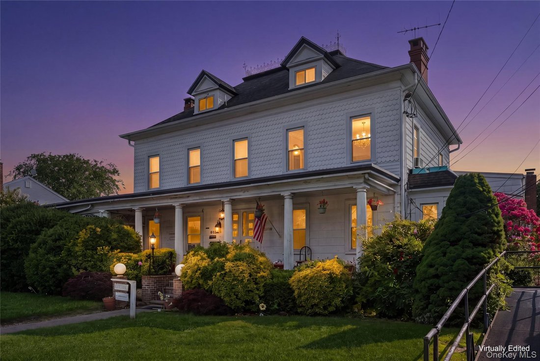 House in Baldwin, New York, United States 1 - 18049380