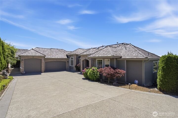 House in Bellevue, Washington, United States 2 - 18416331