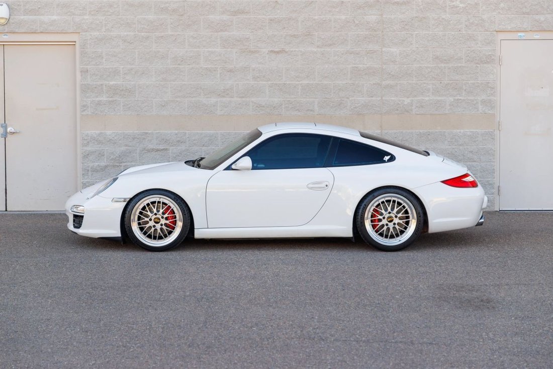 Coupe in Scottsdale, AZ, United States 5 - 18409779