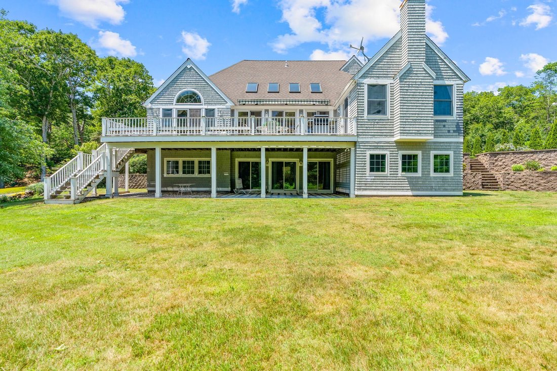 House in Mashpee, Massachusetts, United States 4 - 18404853