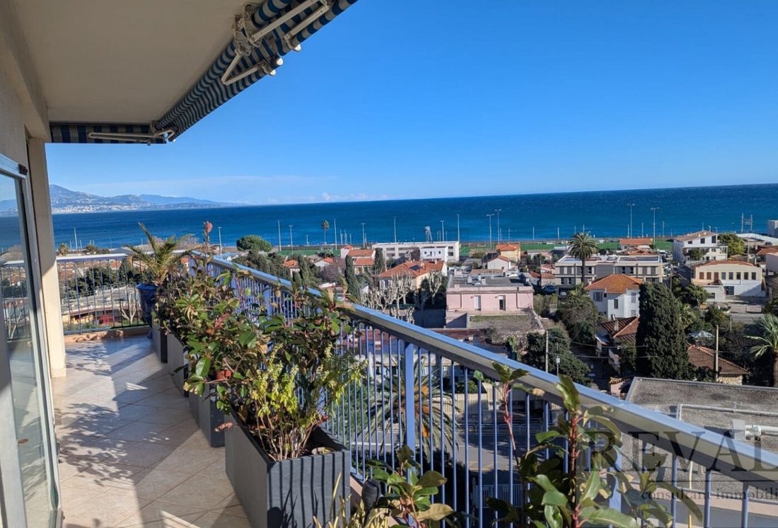 Apartment in Les Cougoulins-Rastines, Antibes, France 4 - 18407551