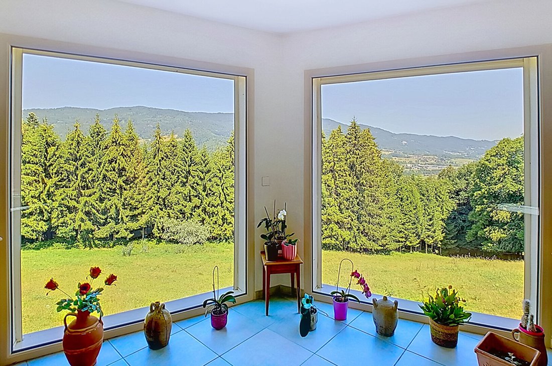 House in Saint-Andre-de-Boege, Auvergne-Rhône-Alpes, France 1 - 18404513