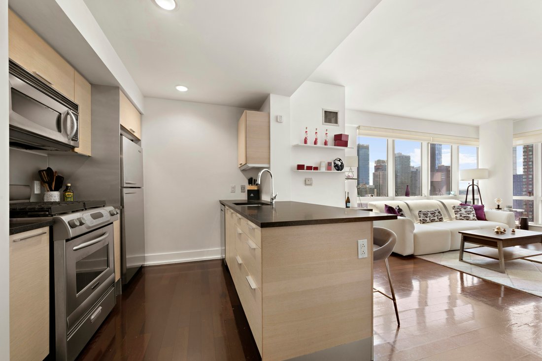 Condo in New York, New York, United States 4 - 18407400