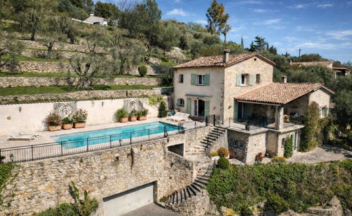 Villa in Tourrettes-sur-Loup, Provence-Alpes-Côte d'Azur, Frankreich 1
