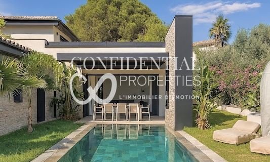House in Ville-Les Saquedes-Le Bouillonnet, Sainte-Maxime, France 4 - 16834642