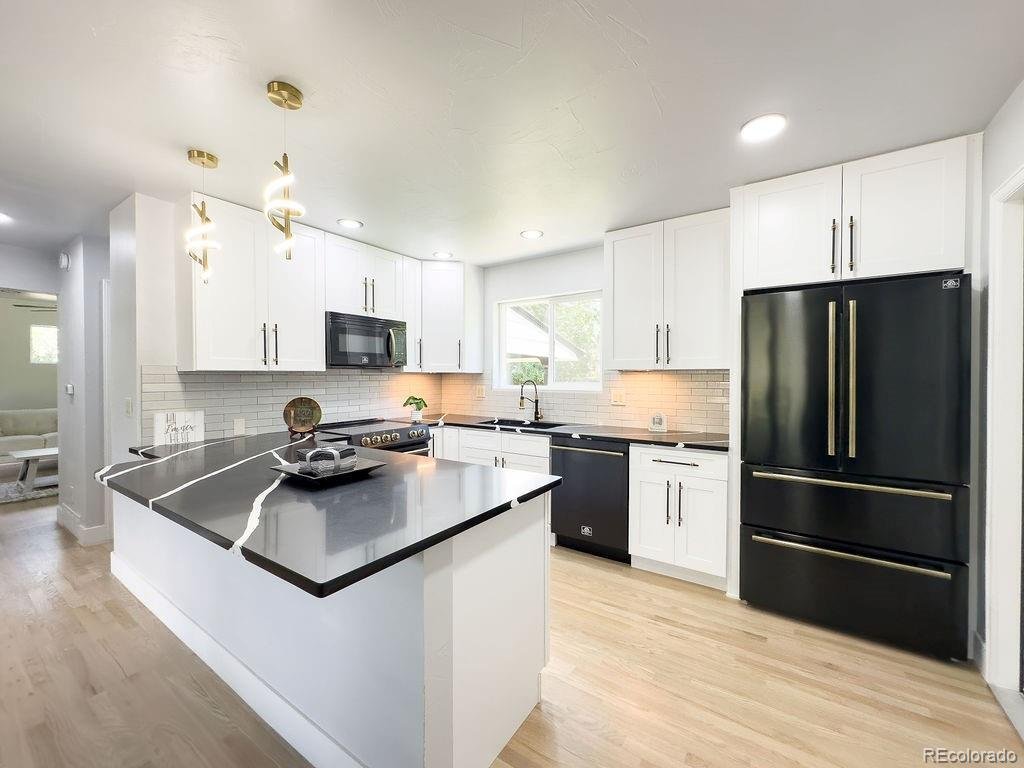 House in Littleton, Colorado, United States 3 - 18411602