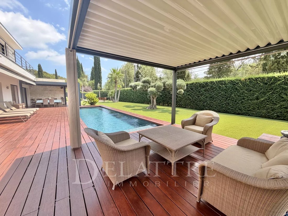 Villa in Opio, Provence-Alpes-Côte d'Azur, France 3 - 18413952