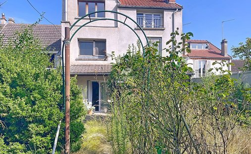 Casa a Montesson, Isola di Francia, Francia 1