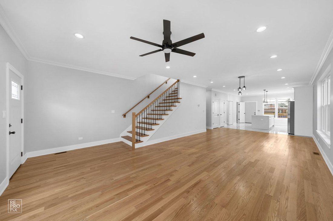 House in Chicago, Illinois, United States 5 - 18416397